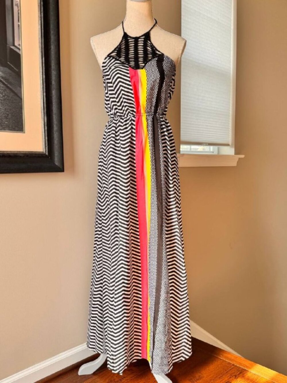 Stunning Boho Maxi Dress with Slits and Pockets - Size Small